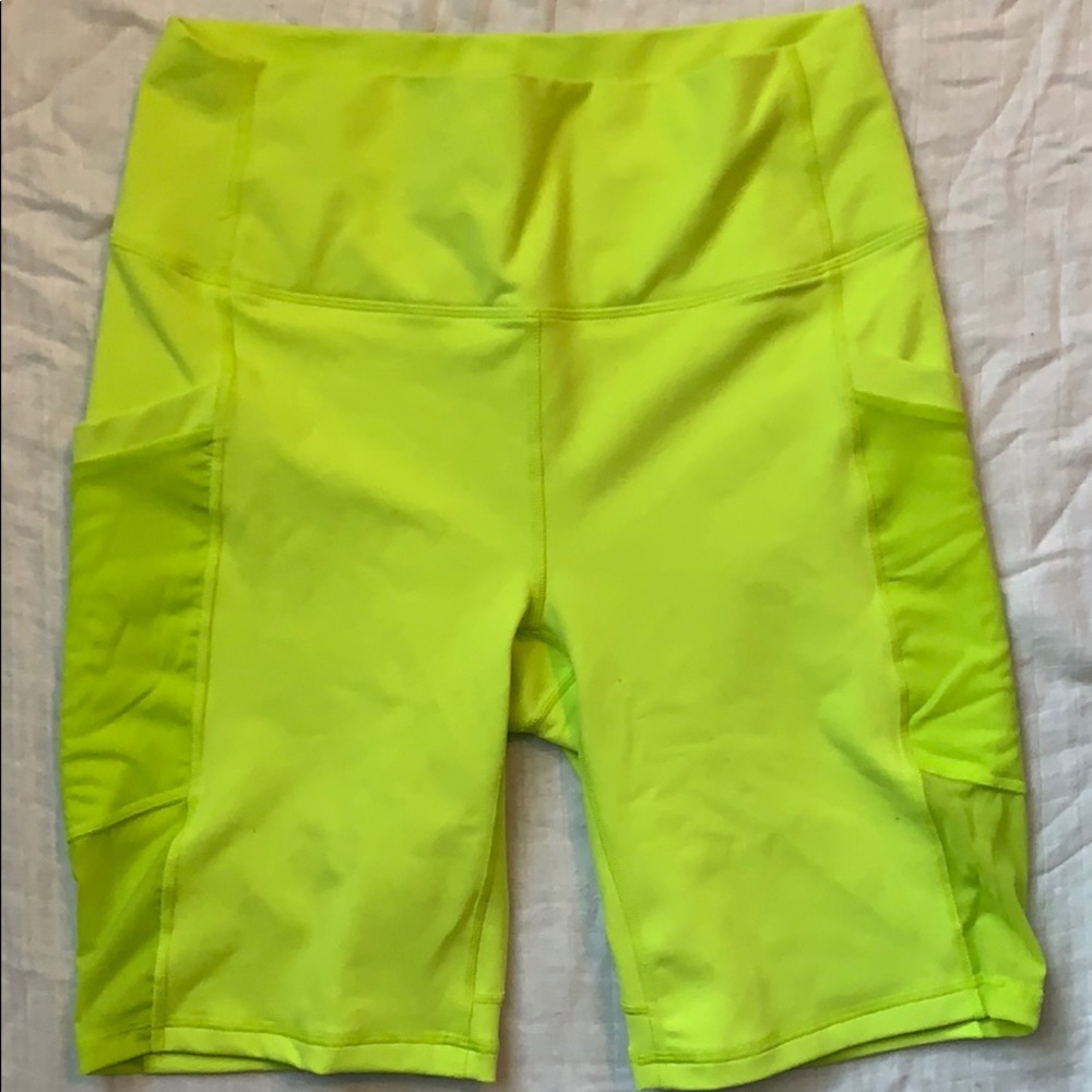 Fabletics Mila Pocket Shorts